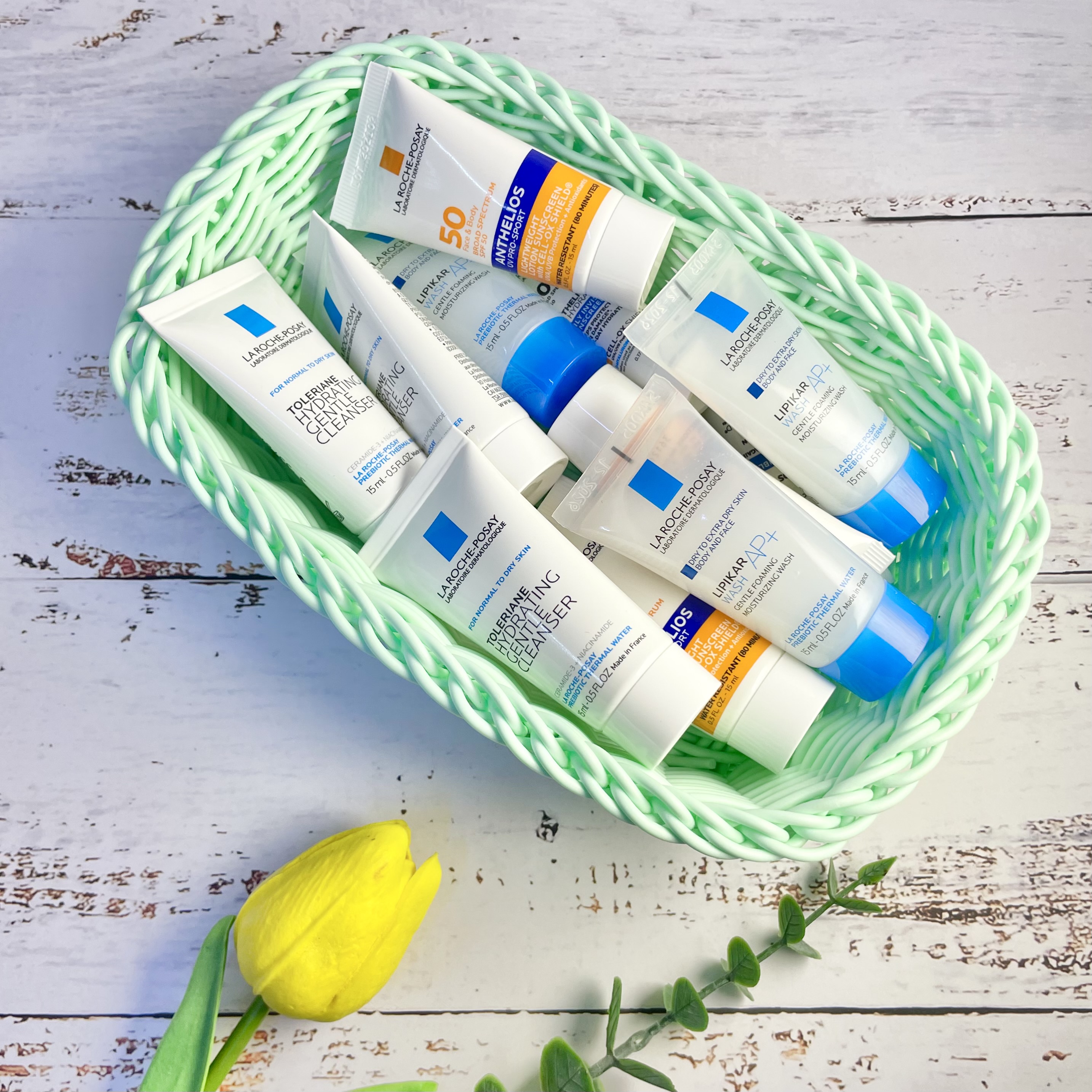 Lipikar Wash AP+ Moisturizing Body & Face Wash