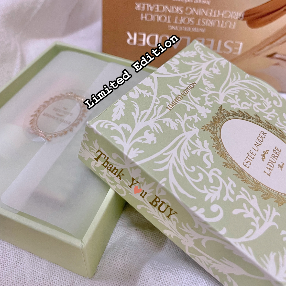 Estée Lauder x Laduree Limited Edition 