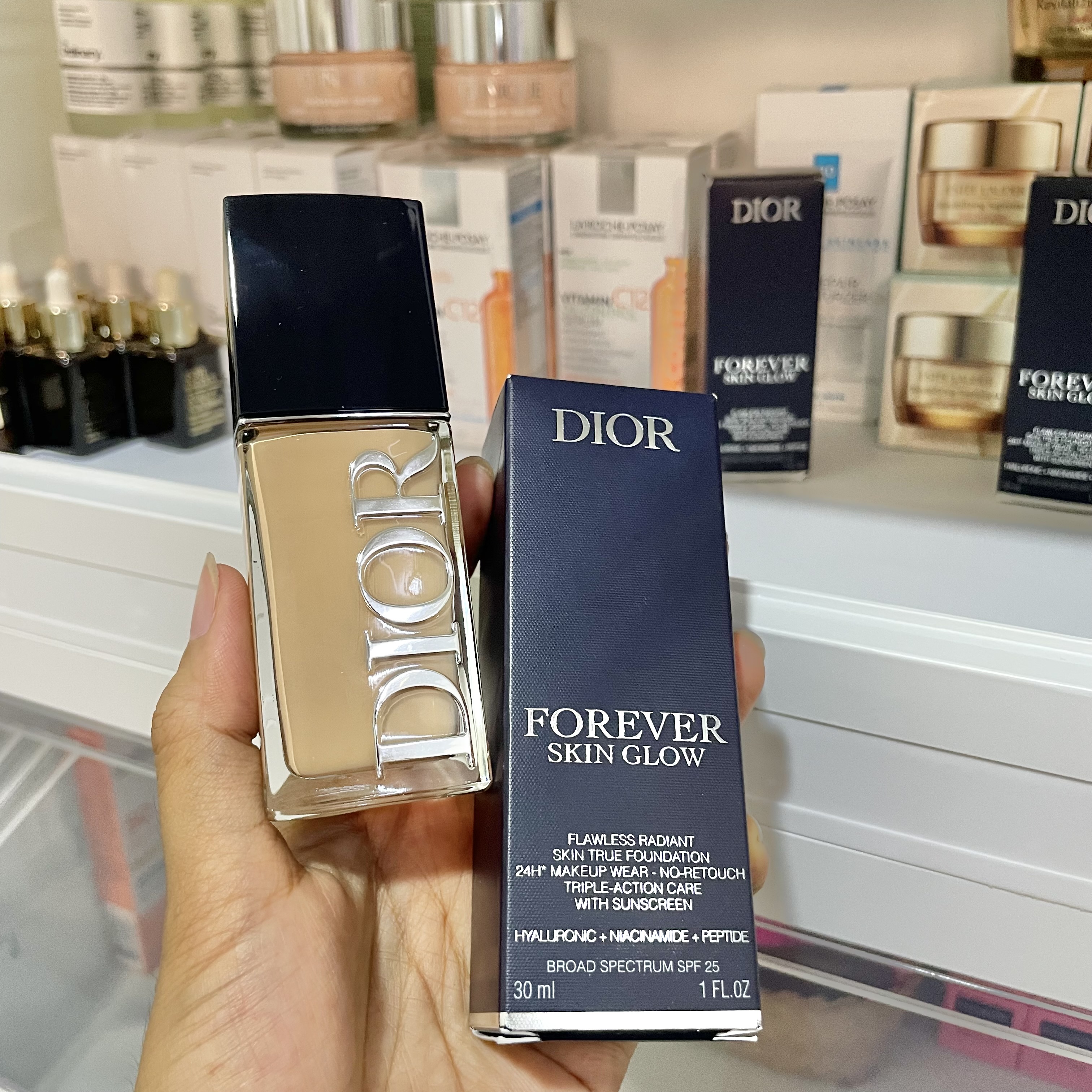 Dior Forever Skin Glow Foundation  2W Warm