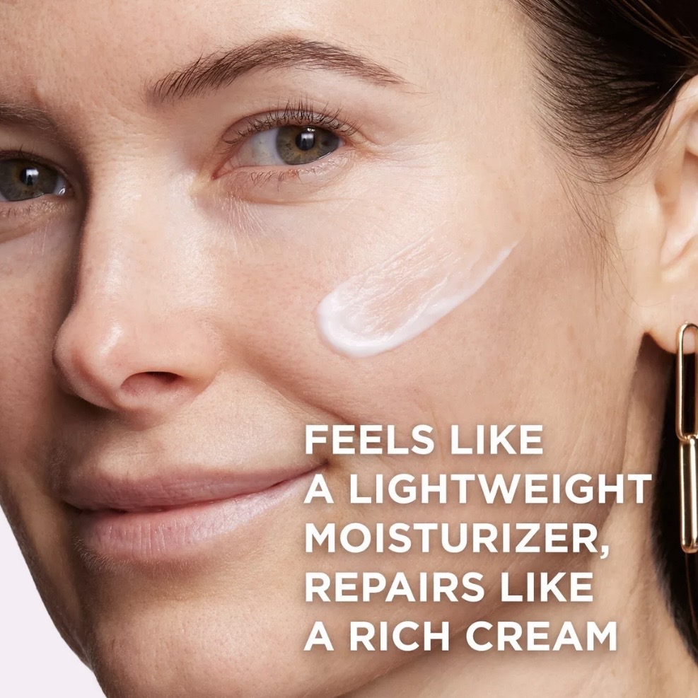 IT Cosmetics  Confidence In A Cream Barrier Boost Moisturizer 7ml