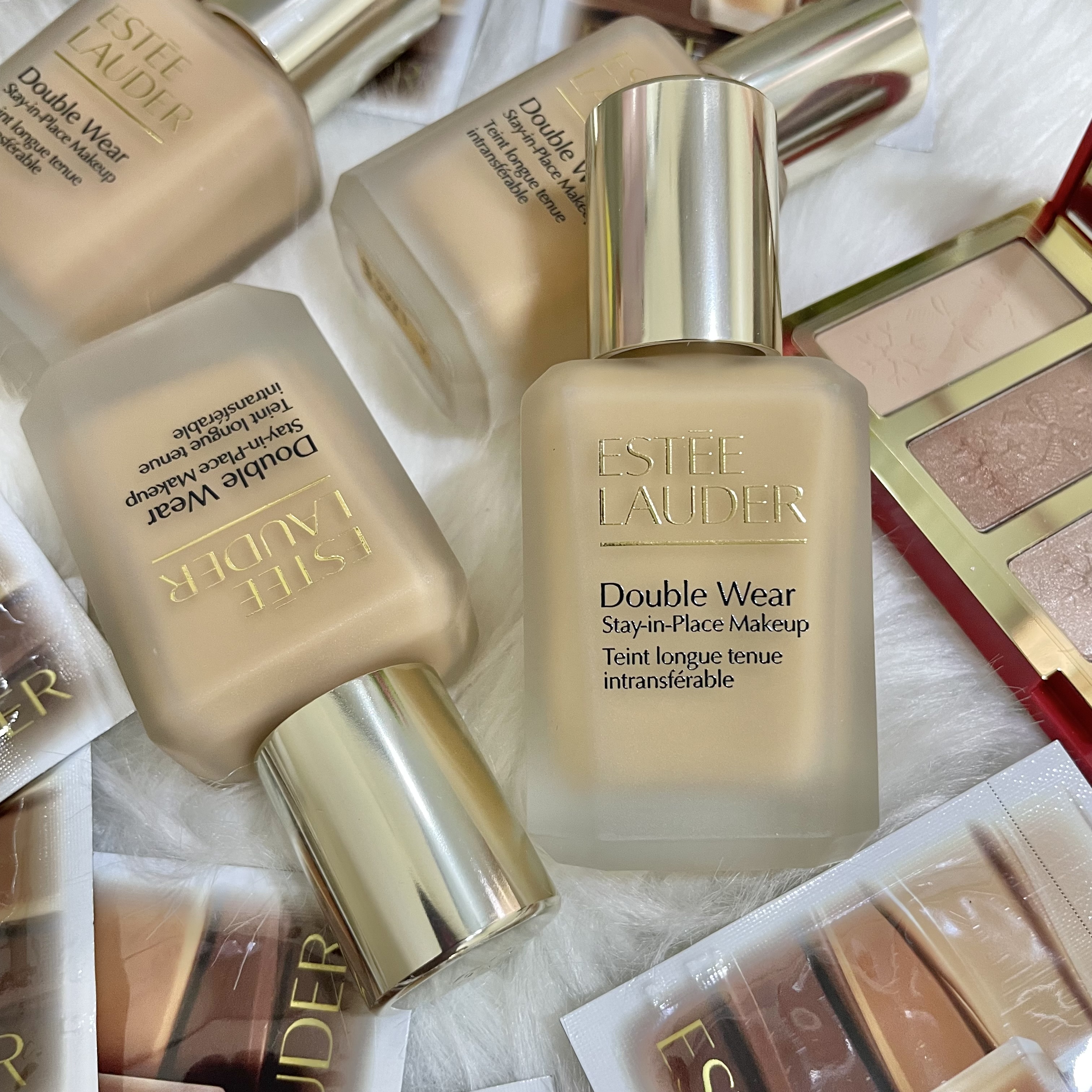 Estée Lauder Stay-in-Place Longwear Matte Foundation (30ml / 2W2 Rattan)
